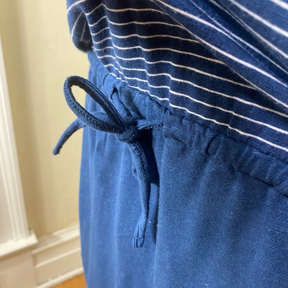 🎉LAST CALL🎉 Carve Designs Mandy Navy Striped Drop Waist Pocket Dress (Snag) M - Picture 6 of 14